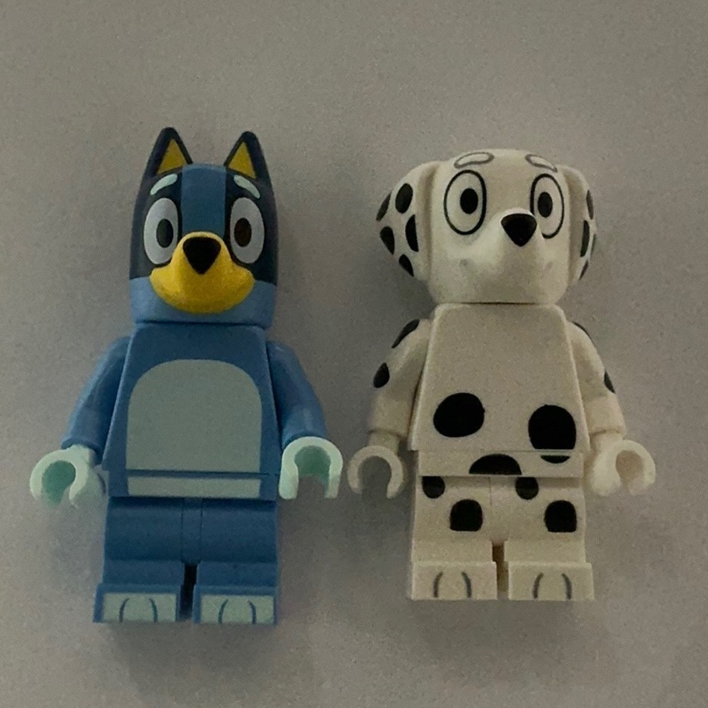 Lego Blue and White Action Figures